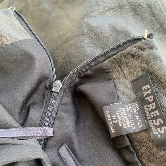 Genuine black leather skirt with zippered thigh slit - Picture 5 of 8